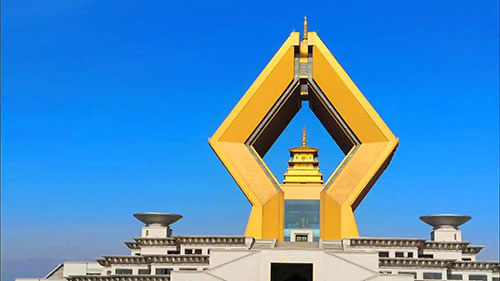 1 Day Xian Tour: Famen Temple Exploration with Round-Way Hotel Transfer